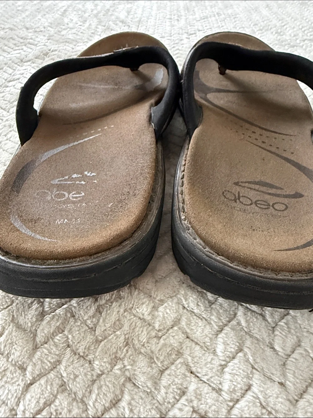 Abeo Men's Dark Brown Leather Thong Sandals
